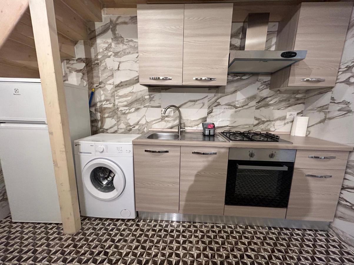 Tribunali Apartments Наполи Екстериор снимка