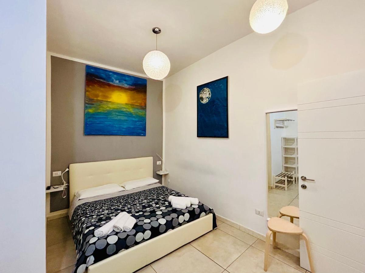Tribunali Apartments Наполи Екстериор снимка